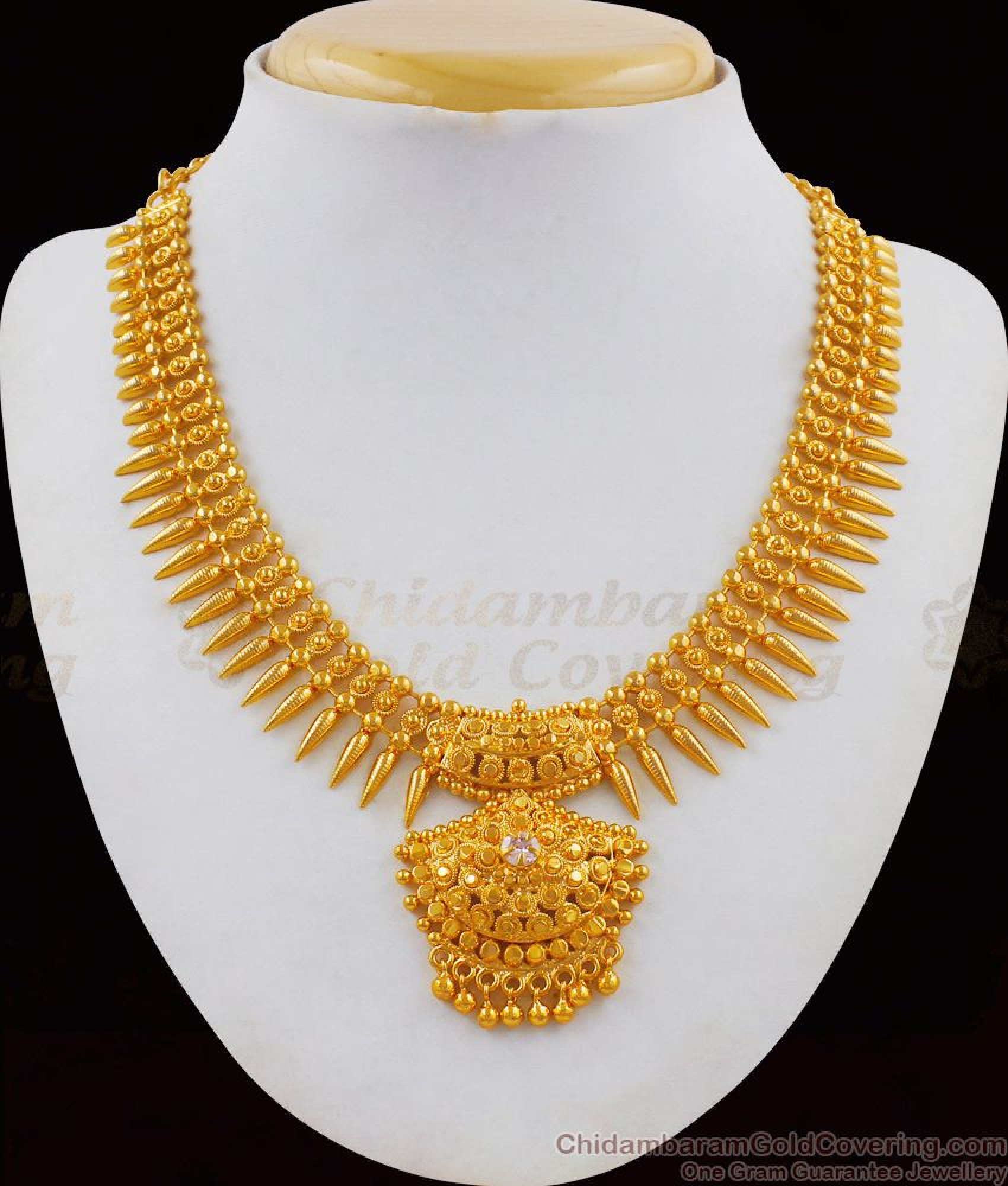 Grand Gold Single White Stone Mullaipoo Necklace Kerala Jewelry Nckn