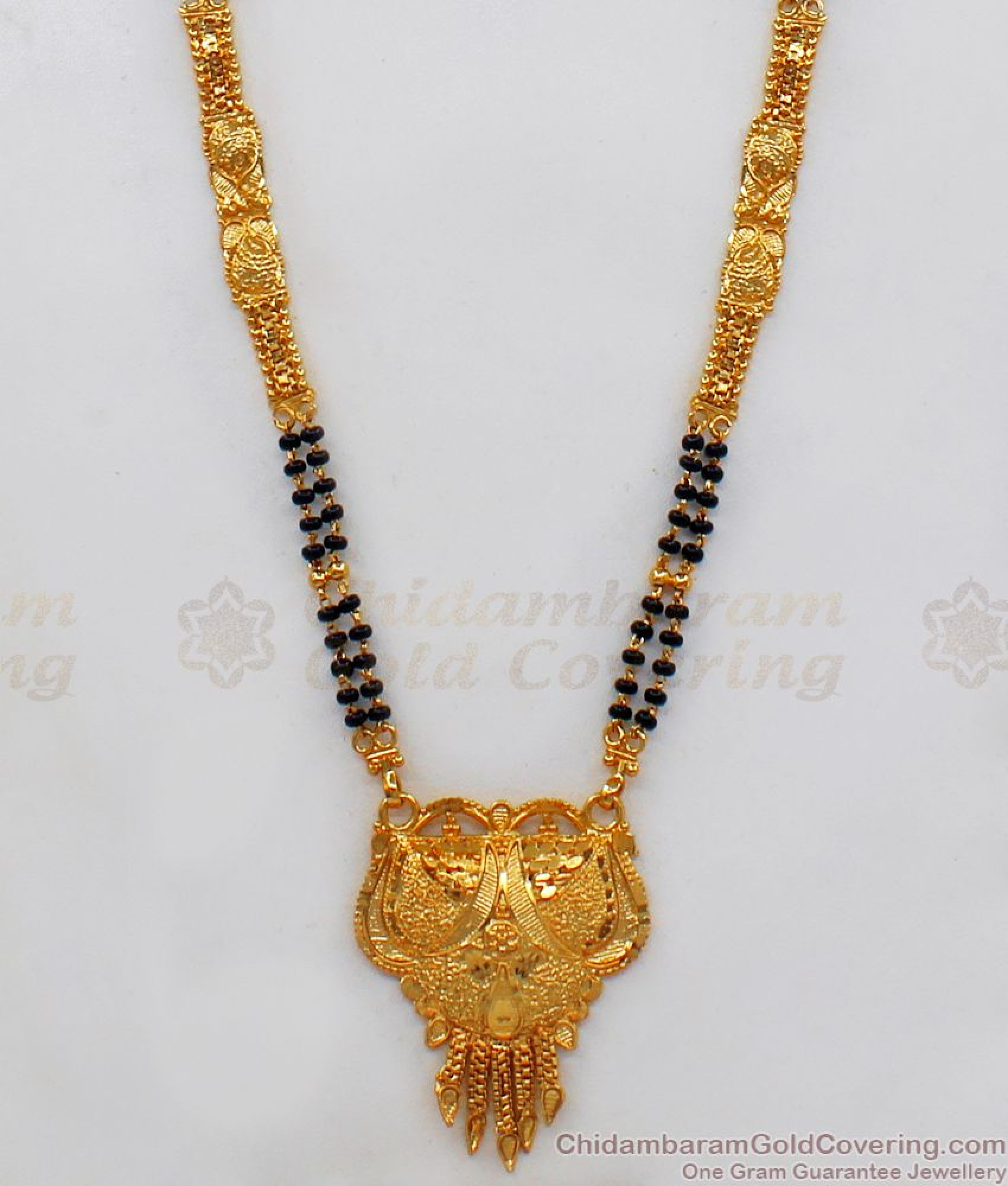 Latest Gold Dollar Black Beads Mangalsutra Collections Daily Use HR2051