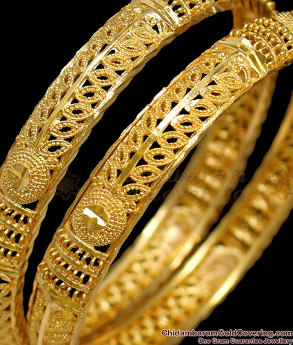BR127228 Beautiful Peacock Feathers Kerala Gold Leaf Bangle Designs For  Marriage Online