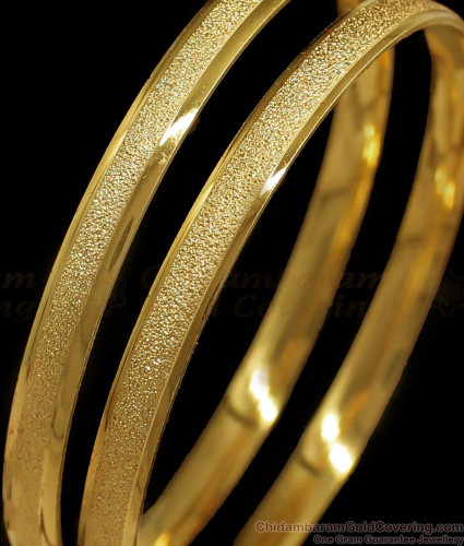 Gold covering deals bangles with price