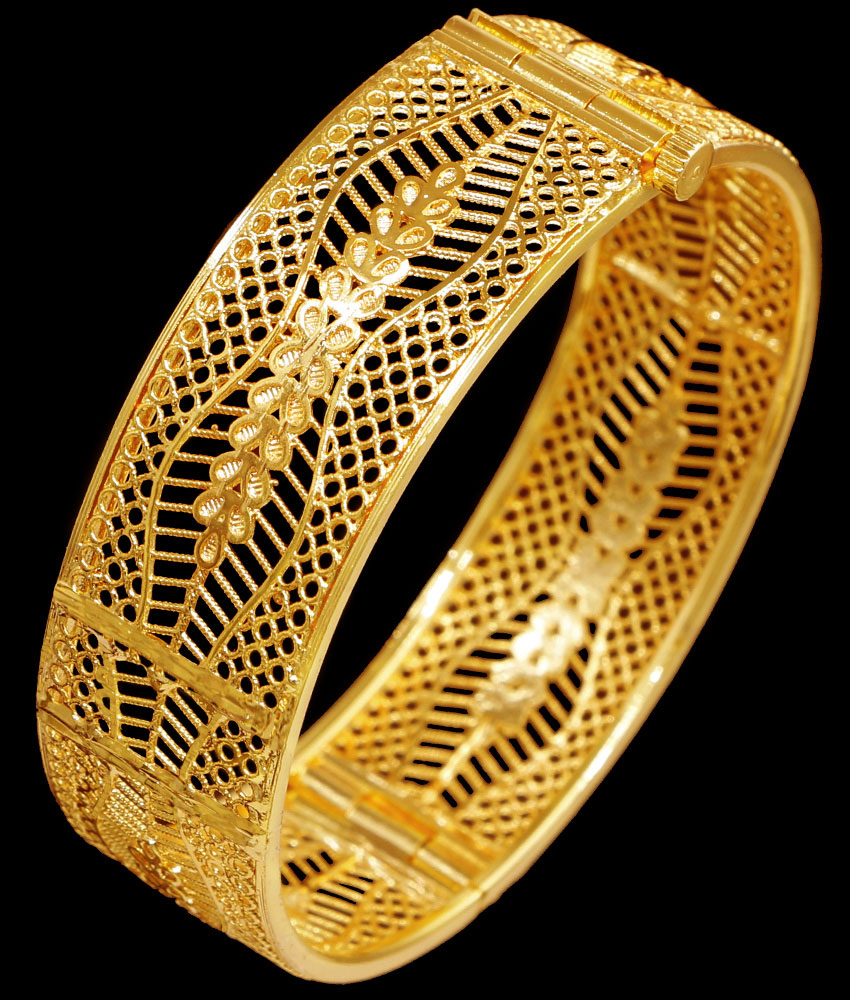 BR2478-2.6 Size Screw Type Micro Gold Plated Kada Bangle Design