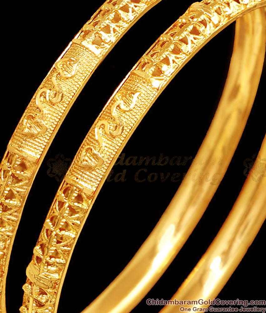 BR2490-2.6 Size Set Of 2 Gold Imitation Plain Bangle Floral Design