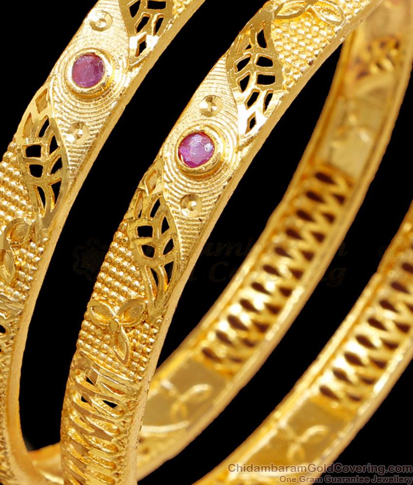 BR2423-2.6 Size Vintage Look Gold Imitation Bangle Ruby Stone Design