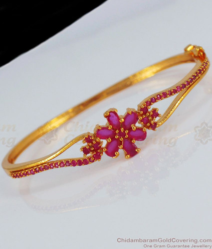 Gold tone white-ruby stone round bracelet dj-40432 – dreamjwell