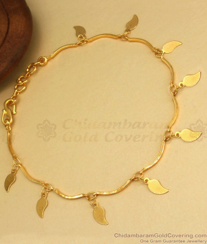 Dainty Gold Chain Bracelet Stacks | Gold bracelet chain, Gold earrings  designs, Bracelet designs