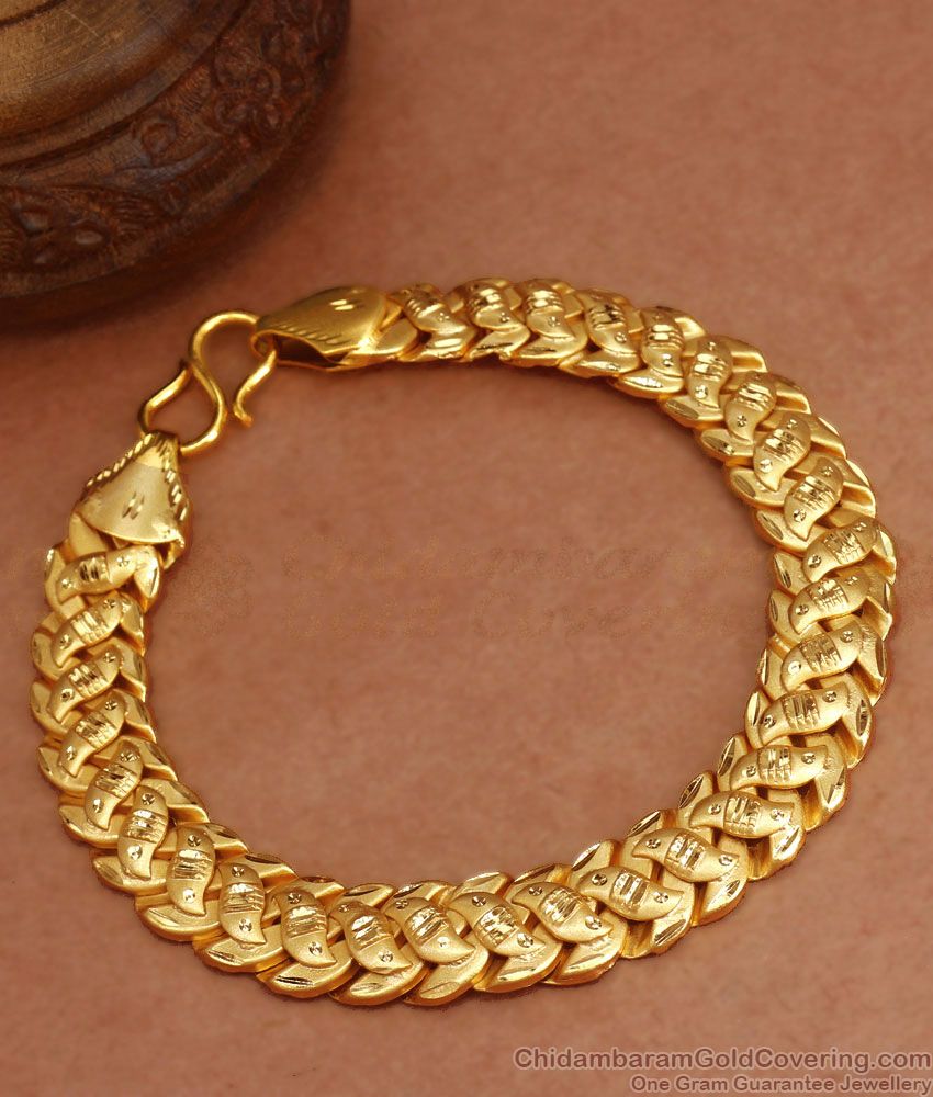 Buy Vibrant Leaf Pattern Gold Bangle |GRT Jewellers