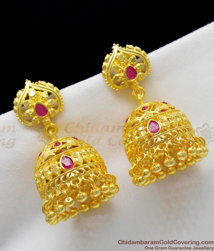 East India 14k Gold, Diamond and Pearl Earrings : Museum of Jewelry