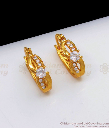 Top Diamond Earring Designs for Every Ethnic Outfit - Krishna Jewellers  Pearls and Gems Blog