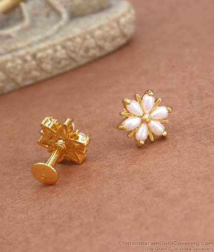 Buy Pearl Small Earrings | Darpan Mangatrai Online | Mangatrai Pearls &  Jewellers