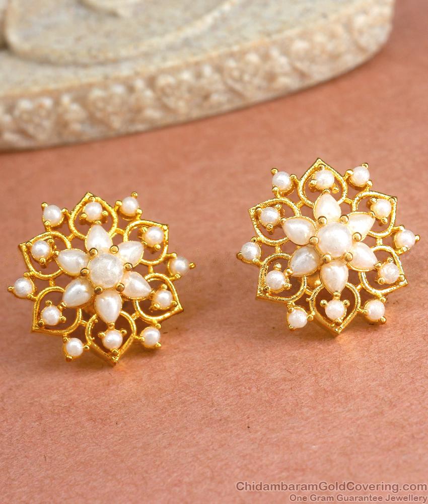 Grand Look Pearl Studs Gold Imitation Earring ER4152