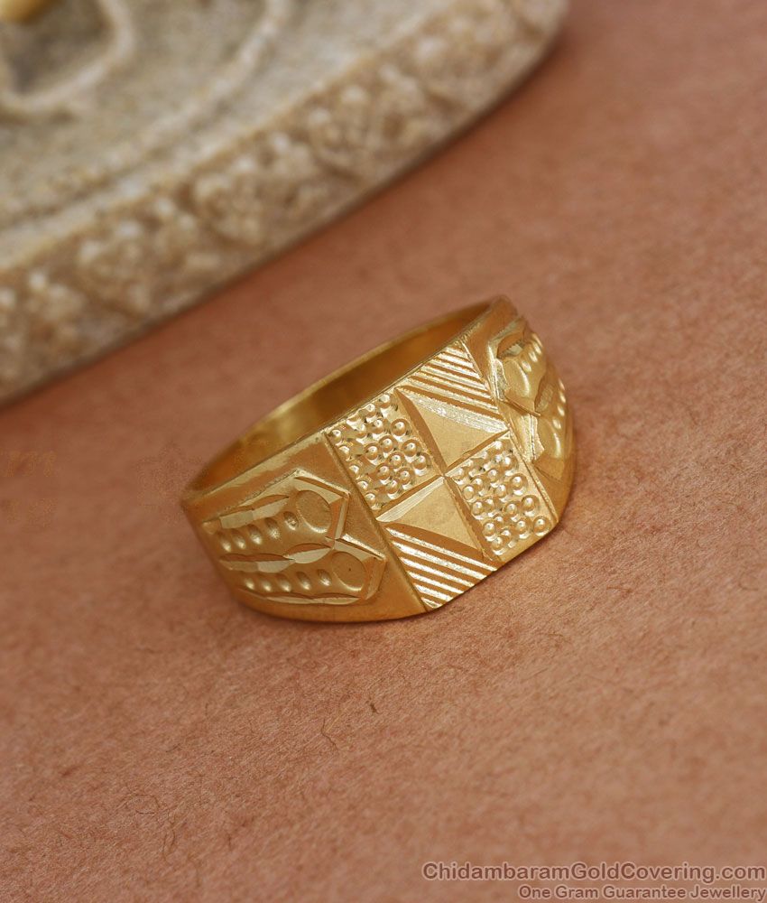 Buy Heartthrob Men's Gold Ring 22 KT yellow gold (4.06 gm). | Online By  Giriraj Jewellers