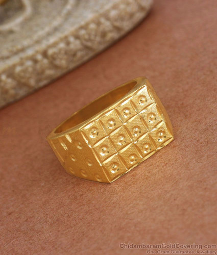 Designer Men's Gold Finger Ring at PC Chandra Jewellers