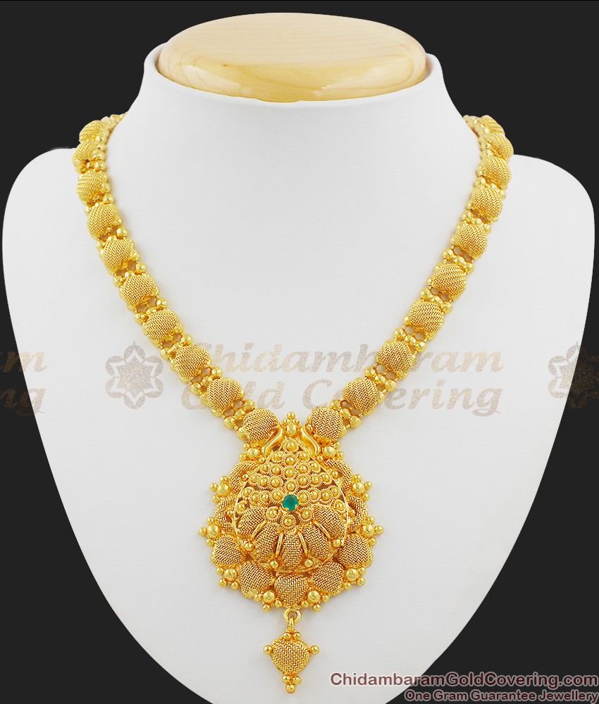 Trendy Green Stone Gold Necklace For Womens NCKN1043