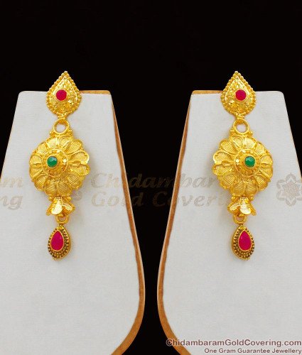 Candere by Kalyan Jewellers Gold jewellery  Buy Candere by Kalyan  Jewellers 22K Yellow Gold Lightweight Stud Earrings Online  Nykaa Fashion