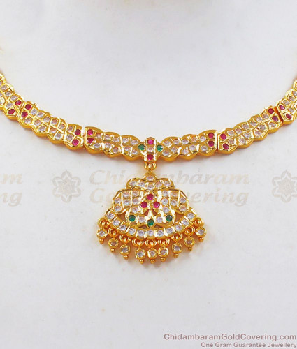 Addiyal necklace store