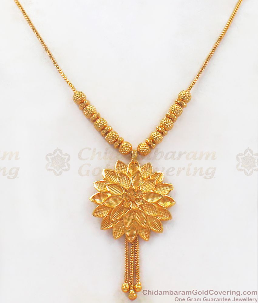 Simple Daily Wear Gold Plated Necklace Flower Design NCKN2471