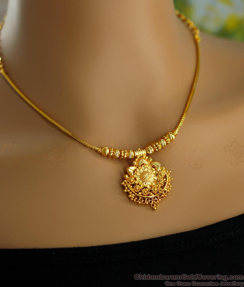 Simple Gold Design Pendant Necklace Light Weight Collections NCKN3450