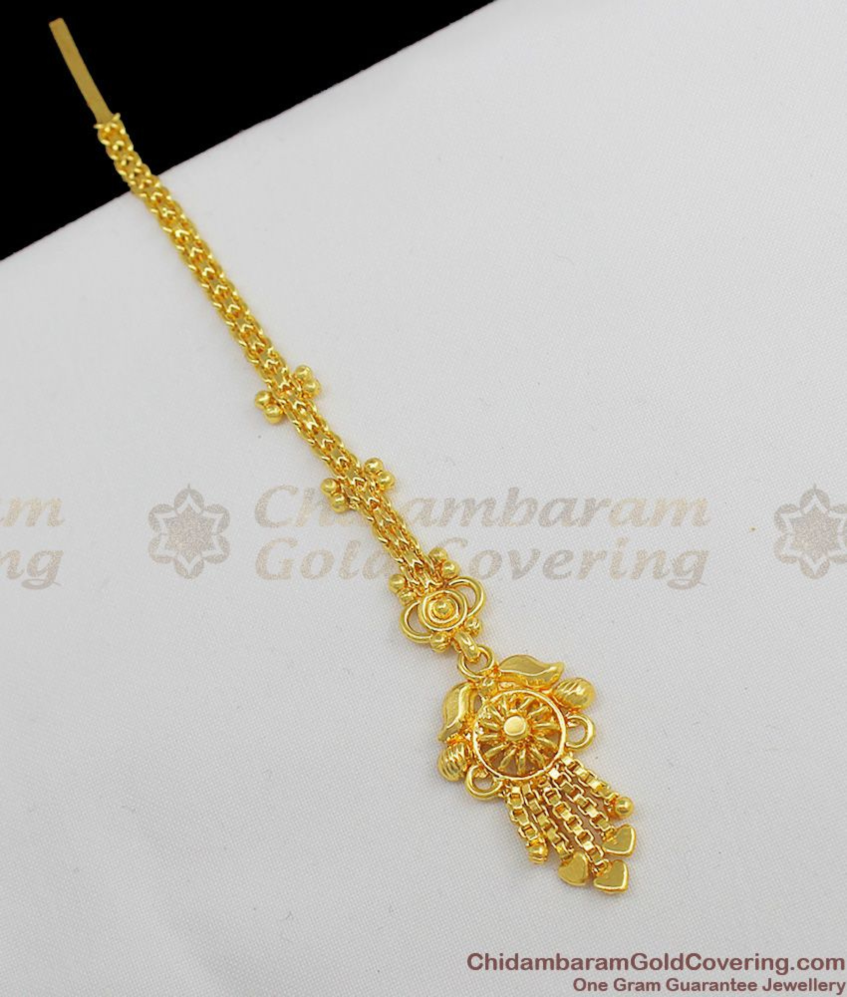 Simple Kerala Gold Traditional Nethi Sutti Bridal Jewelry Collections ...